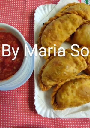 Una foto de Empanadas con masa casera p/ media docena