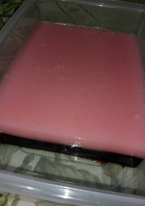 Foto resep Puding Cokelat - Strawberry Yogurt