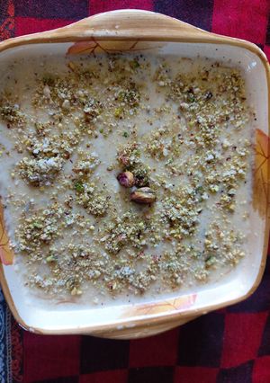 A picture of Rice and sawayan kheer.