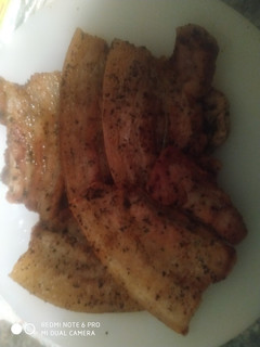 Una foto de Panceta a la plancha a mi estilo