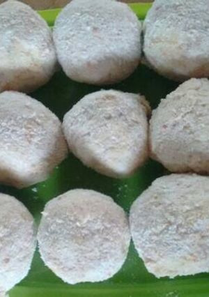 Una foto de Bombas rellenas de queso saborizada con caldo