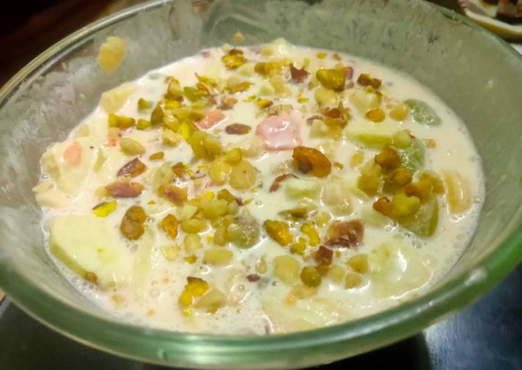 Simple Way to Prepare Homemade Fruit custard