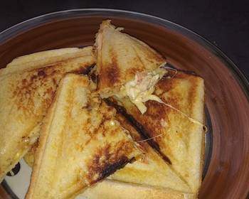 Easy Recipe Chicken mayo and cheese sandwich Home Style