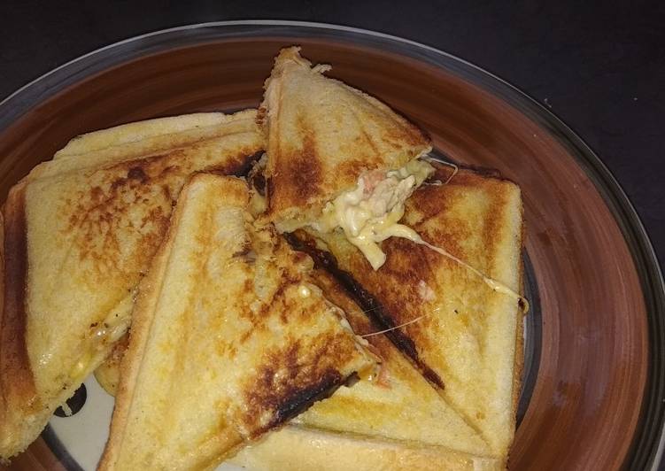 Easiest Way to Prepare Tasty Chicken mayo and cheese sandwich