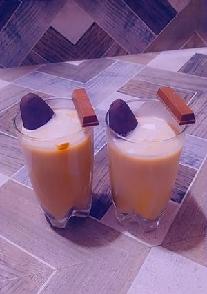 A picture of Cold coffee with ice cream.