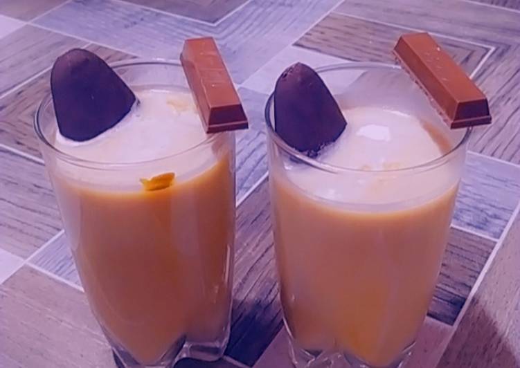 Cold coffee with ice cream