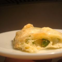 A picture of Veggie Hot Filo Pockets.