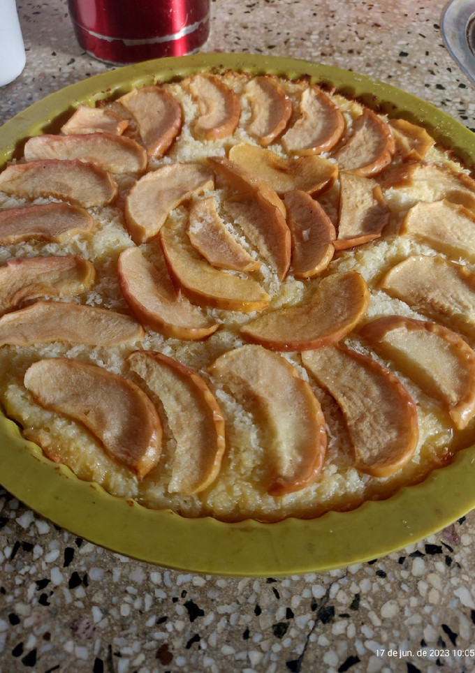 Una foto de Torta de Coco, limón y Manzanas 🥥🍋🍎. Sin harina. Sin lácteos