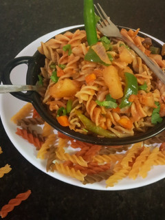 வெஜிடபிள் மசாலா பாஸ்தா..(veg masala pasta recipe in tamil) செய்முறை முக்கிய புகைப்படம்