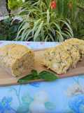 Budín salado de pollo y albahaca