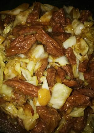 Foto resep Tumis Kol Daging Sapi (Makan Daging Sapi Dengan Sayur Kol!) 😆
