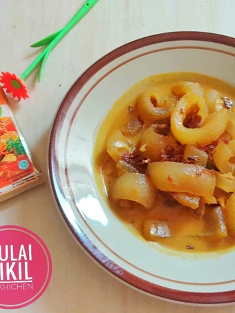 Langkah Mudah untuk Menyiapkan Resep Gulai kikil bumbu instan Indofood Anti Ribet, Mantap