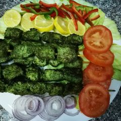 Hariyali tikka kebab A picture of Hariyali tikka kebab.