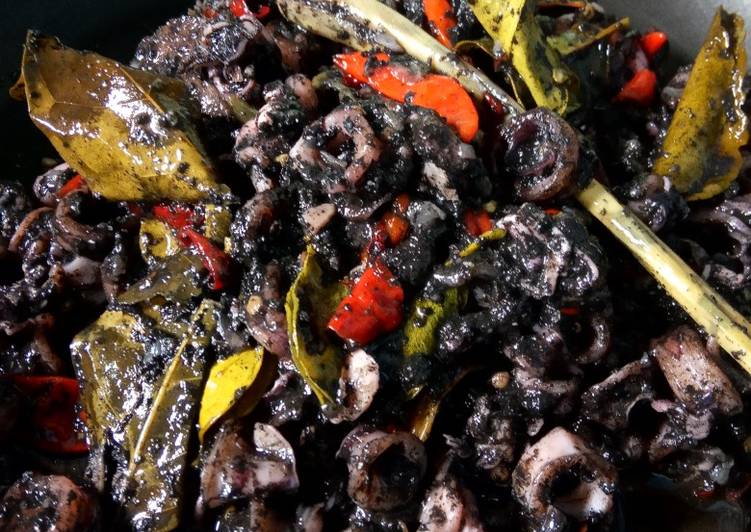 Resep Cumi tumis masak hitam Lezat