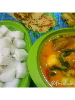 Foto resep Lontong Sayur Magic Com