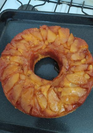 Una foto de Torta invertida de manzana