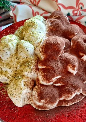 Foto di Profitterol al Pistacchio e Crema Bianca