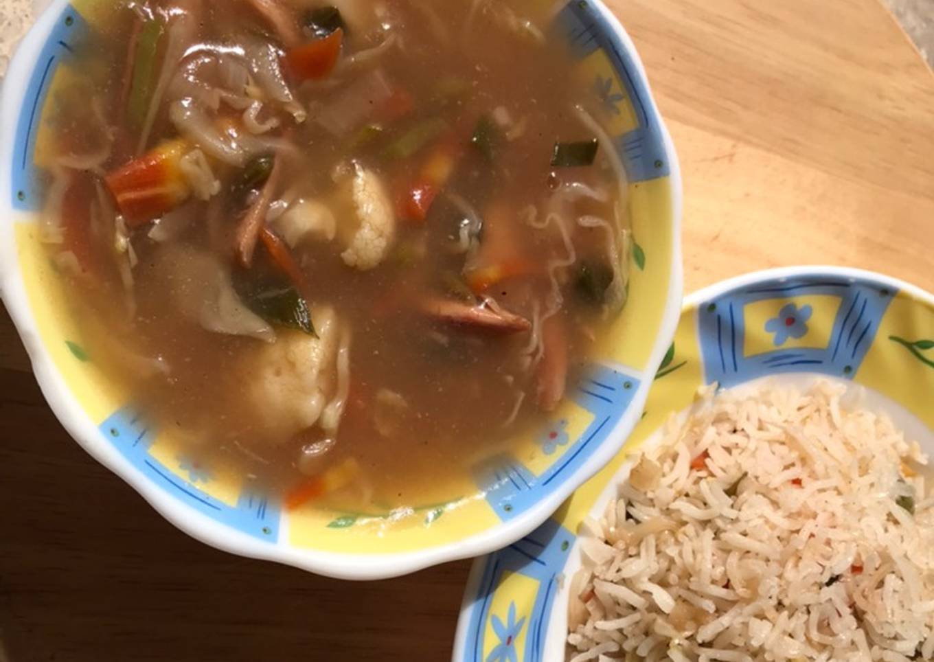 Vegetable soup with rice