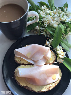 Una foto de Desayuno saludable 1, imitando a Marieta