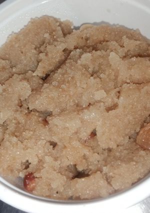 सूजी हलवा (sooji halwa recipe in Hindi) रेसिपी मुख्य फोटो