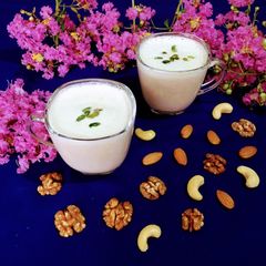 A picture of Dry Fruits Milk Shake.