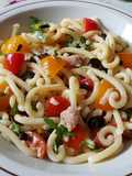 Pasta fredda con pomodorini datterino e tonno