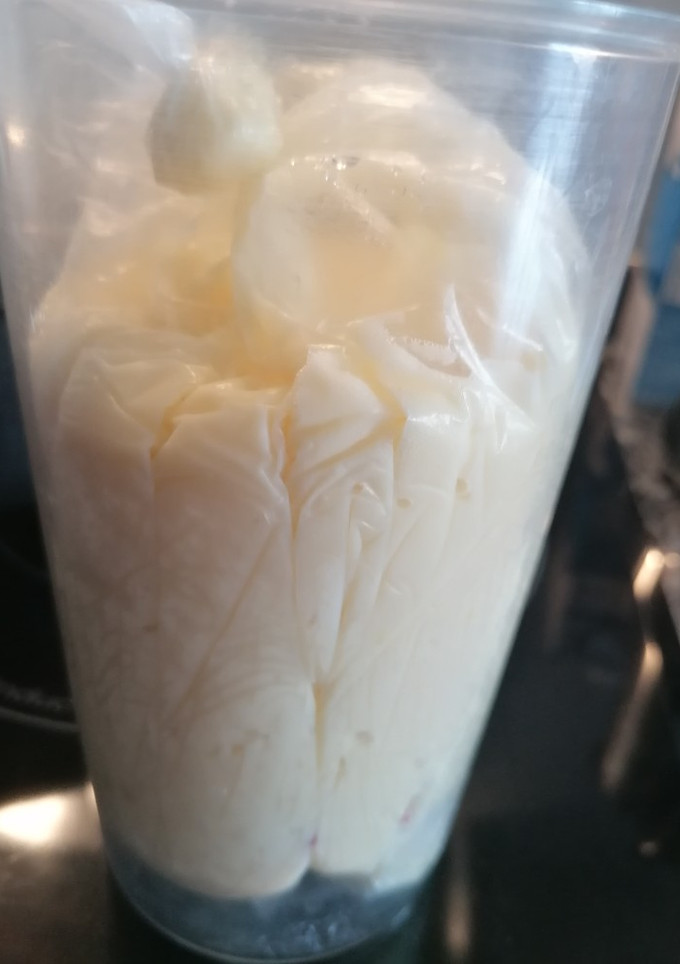 Una foto de 73. Crema pastelera / Thermomix