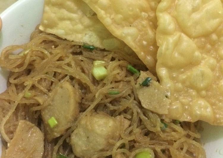 Bakmihun Baso Pangsit