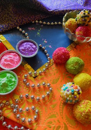 A picture of Thandai Brigadeiro Balls.