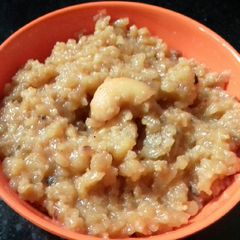 A picture of Millet sweet pongal.