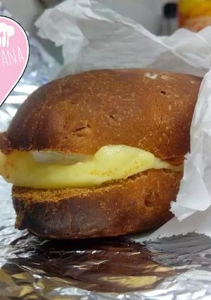 Foto principal de Pan de nueces con 3 quesos al horno