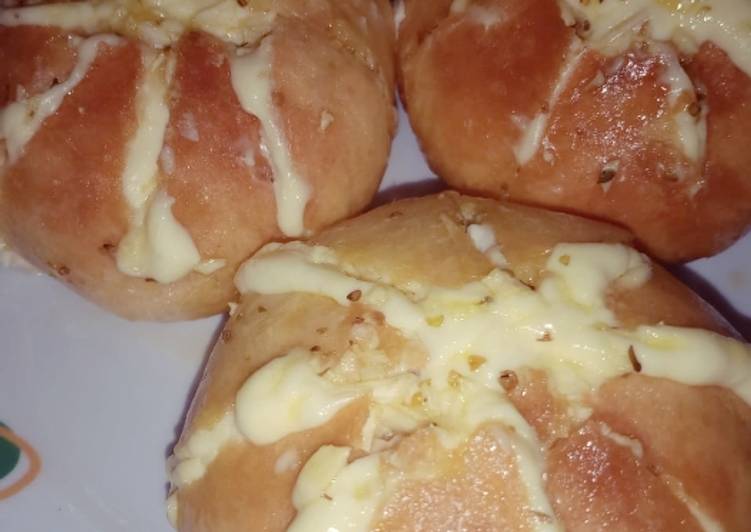 Korean Garlic Bread