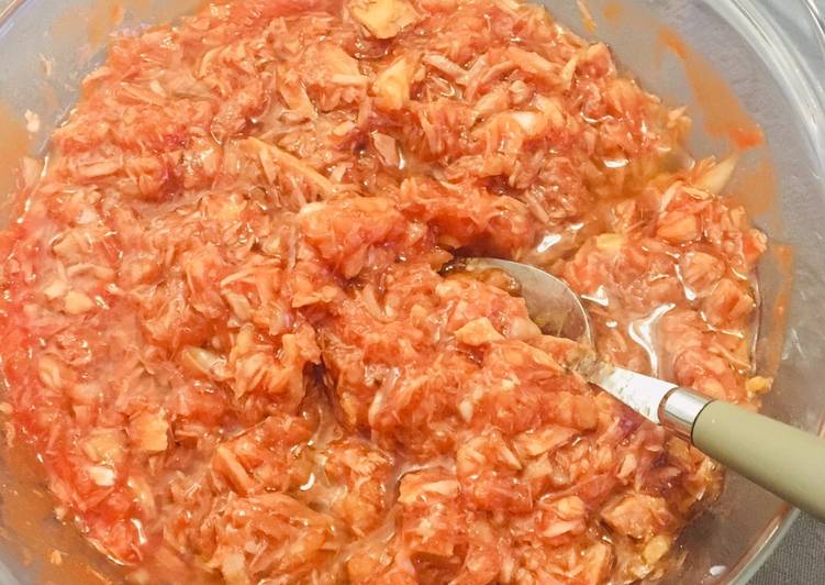 Steps to Prepare Favorite Mix of tuna, tomato and onion