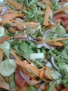 Una foto de Ensalada multicolor