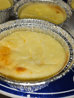 Una foto de Mini pays de queso en air fryer