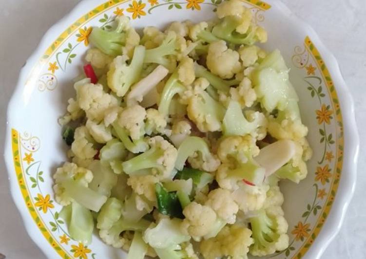 Resep Tumis sayur kol yang Sempurna