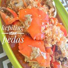 A picture of Kepiting Asam Pedas.