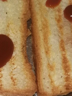 A picture of Bread toast.