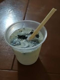 Una foto de Paleta Congelada De Galleta Oreo