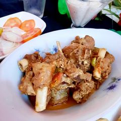 A picture of Namkeen gosht.