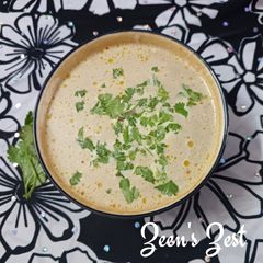 A picture of Mushroom Soup.
