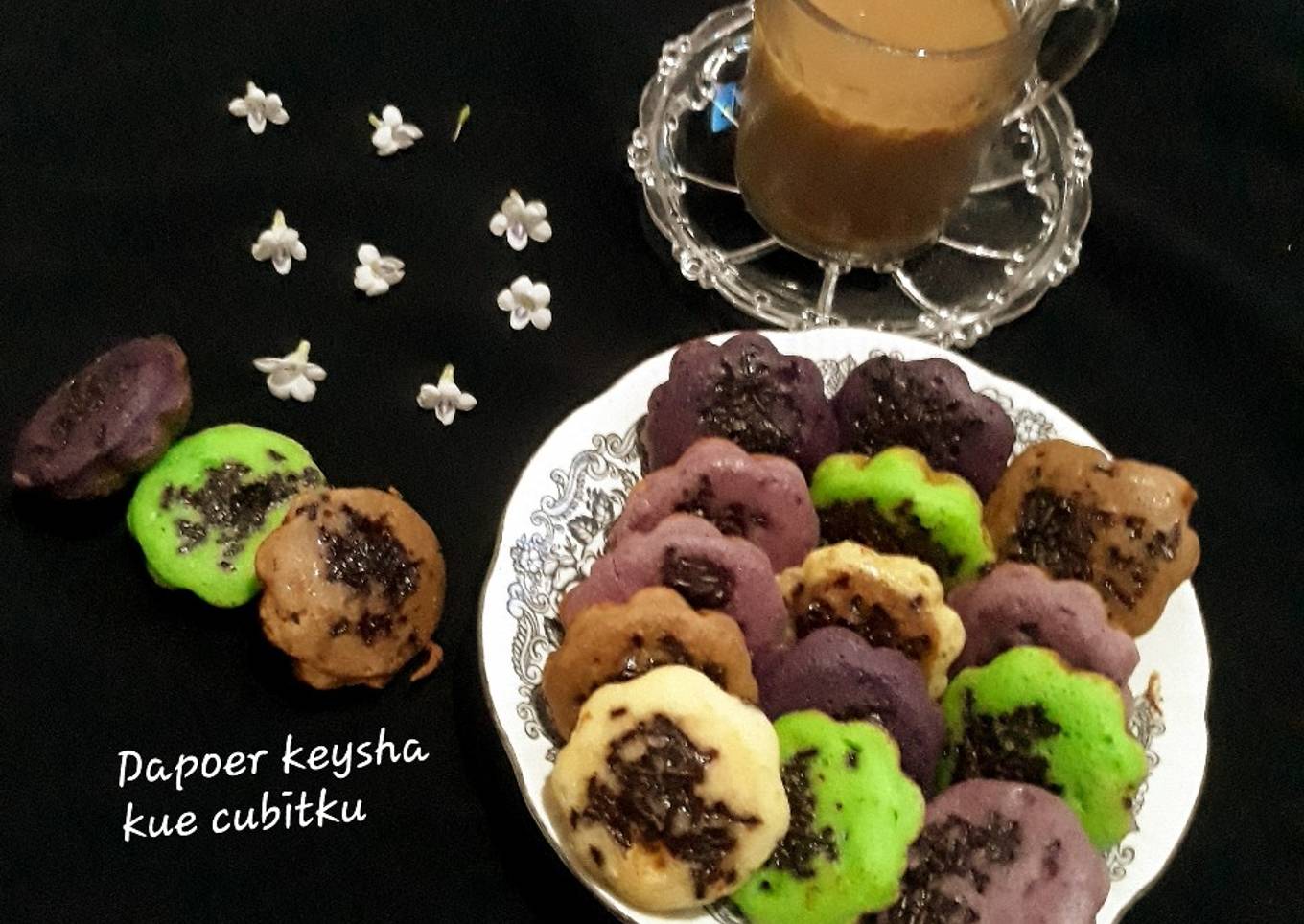 💜kue cubit💜