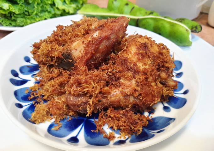 Ayam goreng serundeng