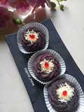 Bolu ketan hitam keju