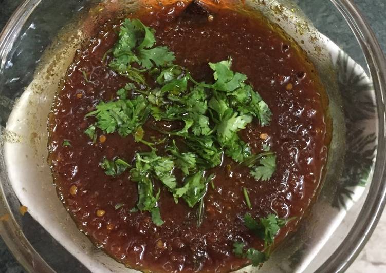 Steps to Prepare Award-winning Tomato or jaggery ki khatti and mitthi chutney