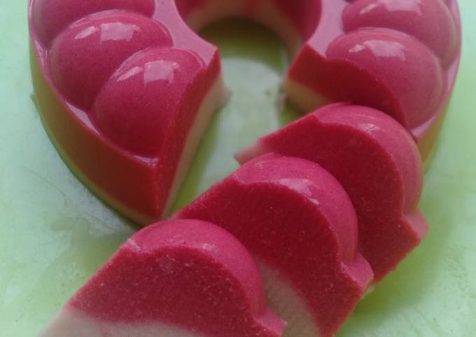 Cara membuat Puding Merah Putih Cara membuat Puding Merah Putih