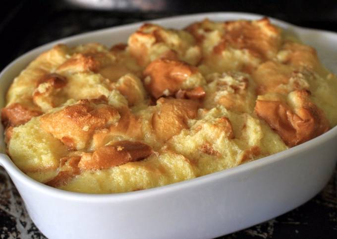 Steps to Make Homemade Basic Sweet Bread Pudding Recipe