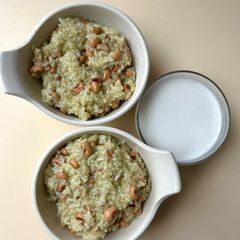 A picture of Vietnamese black eyed peas sticky rice pudding! (Chè đậu trắng).