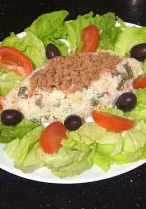 صورة لوصفة سلطة ارز مع الخس