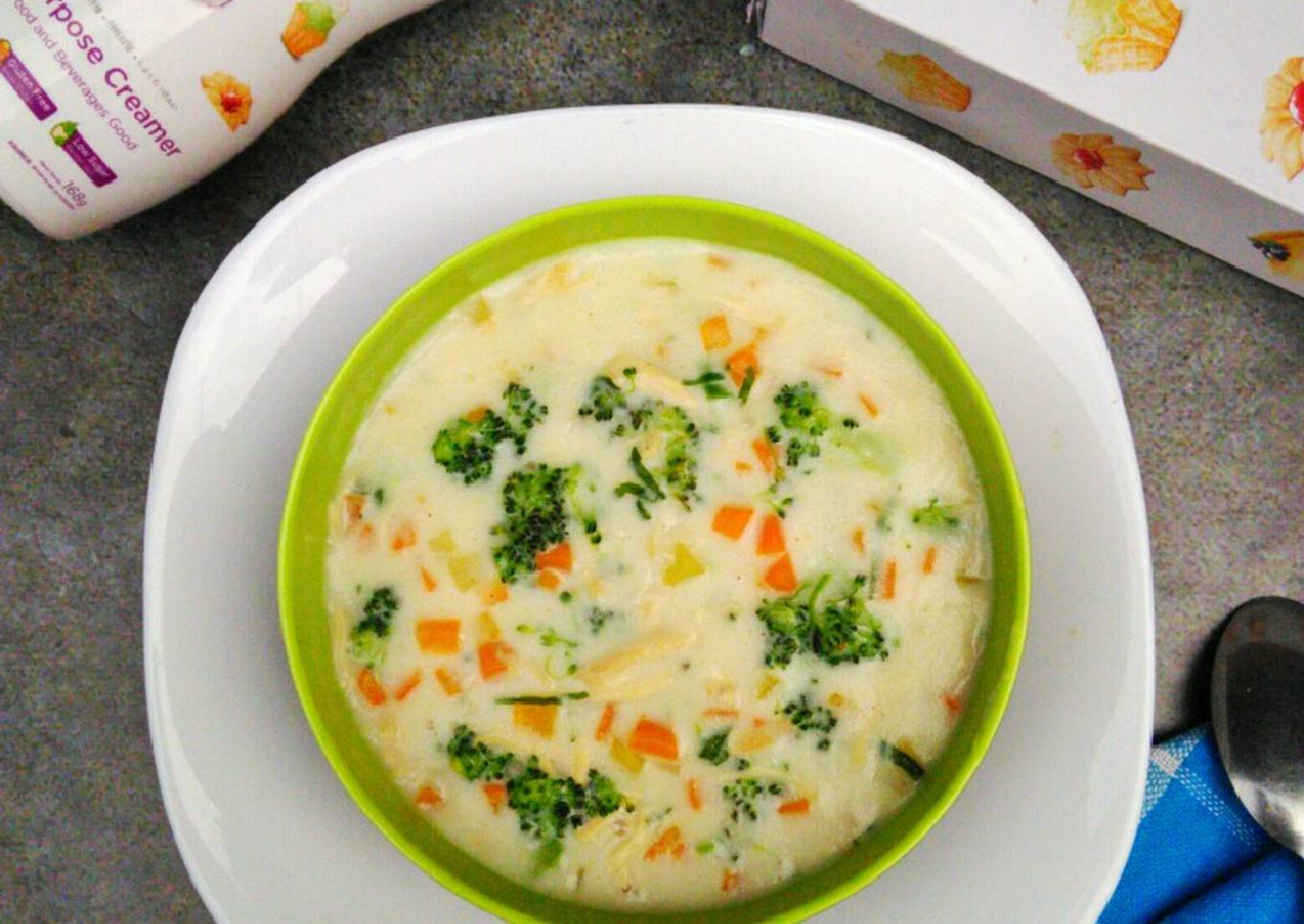 Creamy chicken soup